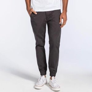 Men's Levi's Chino Joggers - Graphite, 32x32 (NWT)